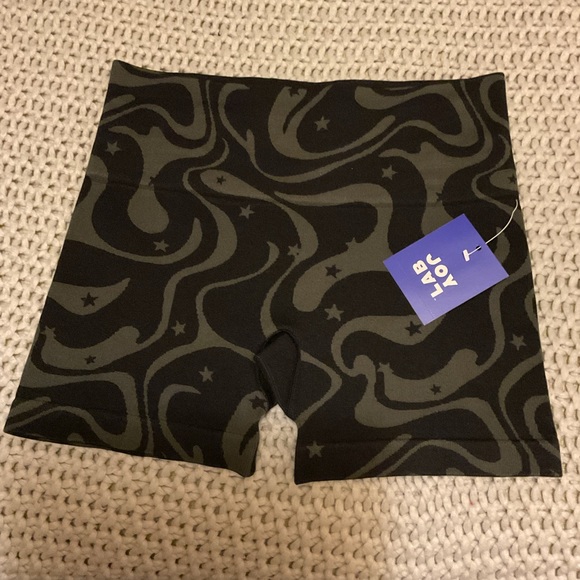 🧪 JoyLab | nwt Seamless High-Rise Bike Shorts 4" - Picture 5 of 7